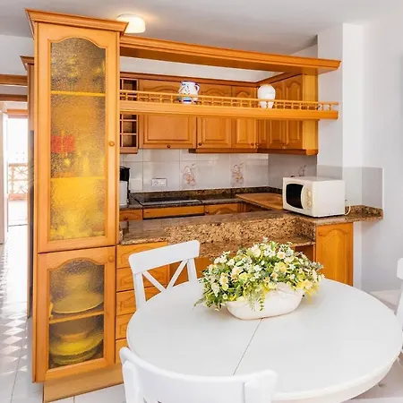 Casa Caty Con Piscina,a 5 Minutos De La Playa